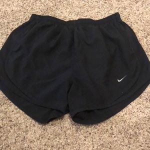 Black nike shorts